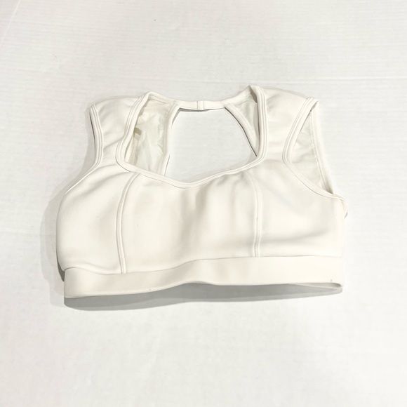 Cleo Harper | Oxyenta Bralet Sport Bra - Picture 3 of 5